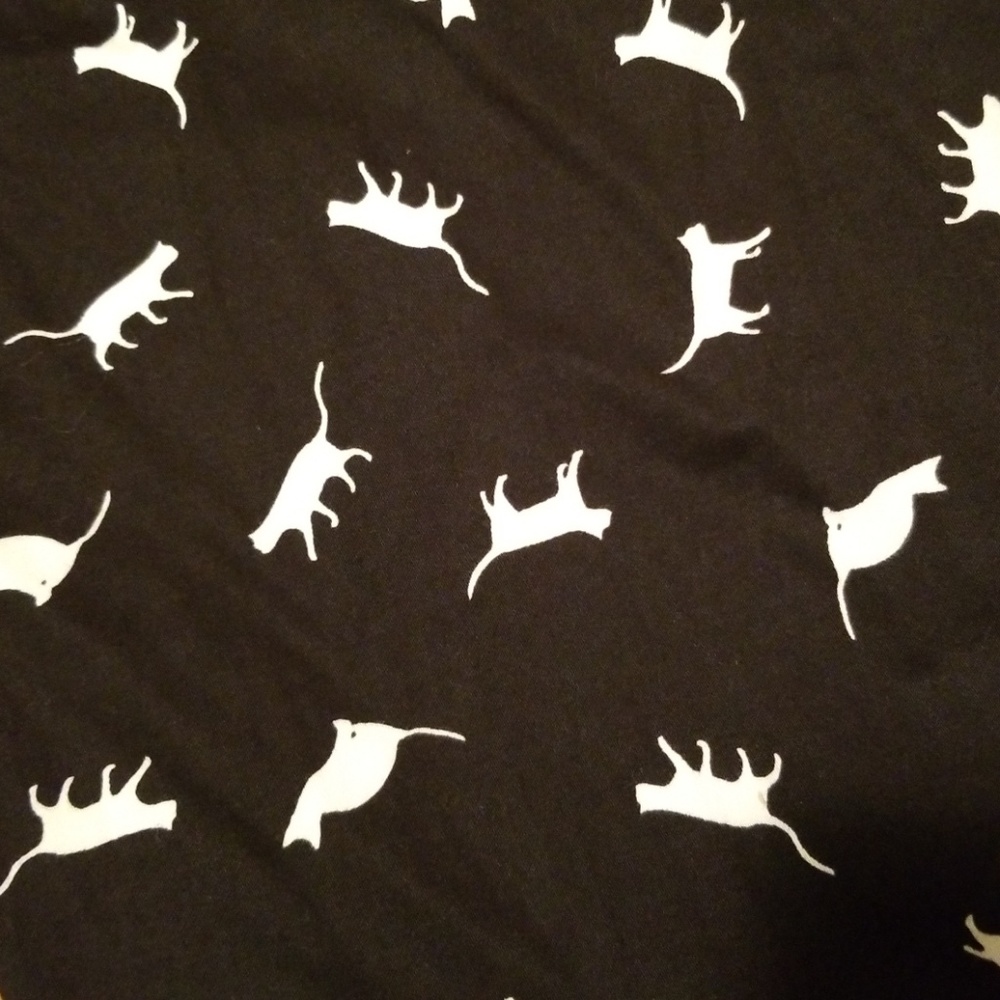 Mohito Collection Black/White Cat Print Pant - 38 - Picture 2 of 6